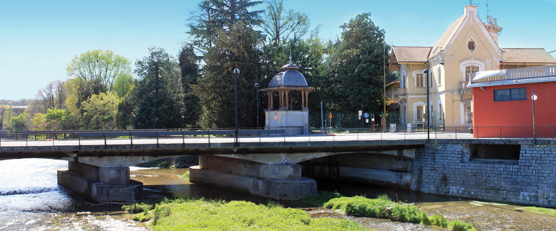 ''All’entrata del paese'' - Borgomanero