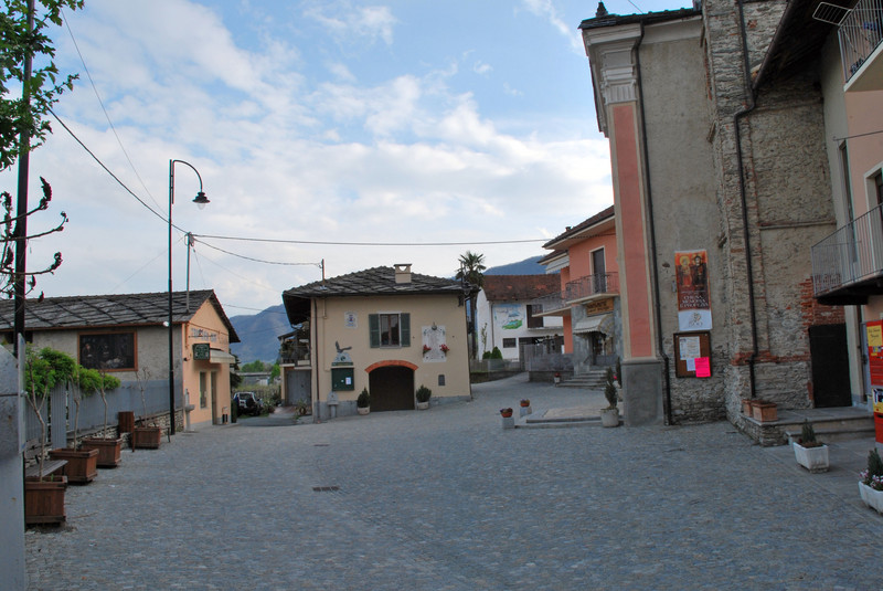 ''Piazza S,Maria'' - Envie