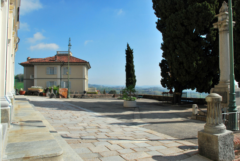 ''Piazzale Della Chiesa'' - Pino Torinese
