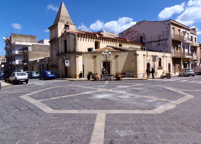 ''Piazza Quattro Canti'' - Priolo Gargallo
