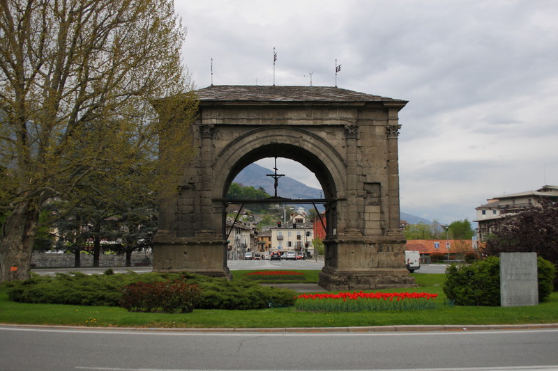 ''Piazza Arco d’Augusto'' - Aosta