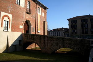Un ponte per l’ingresso