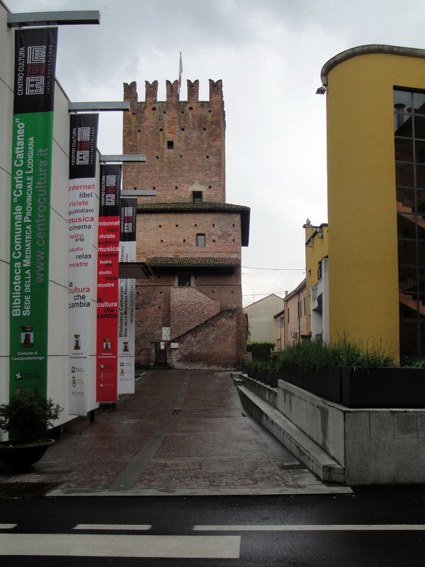 ''Piazza Pusterla'' - Casalpusterlengo