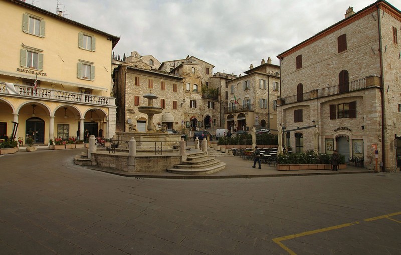 ''Piazza del Comune'' - Assisi