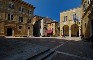 Piazza Pio II