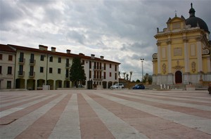 tutti in piazza