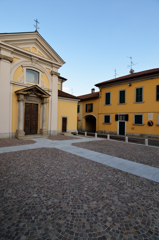 ''Veramente Piccola – Piazza Trento e Trieste'' - Pessano con Bornago