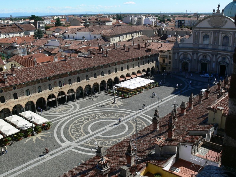 ''Piazza Ducale dalla torre del Bramante'' - Vigevano