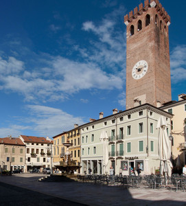 Ci beviamo un caffè?