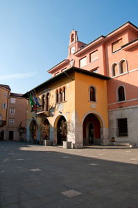 Dall’altra parte di Piazza Marconi