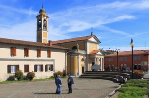 Piazza Don Angelo Limonta