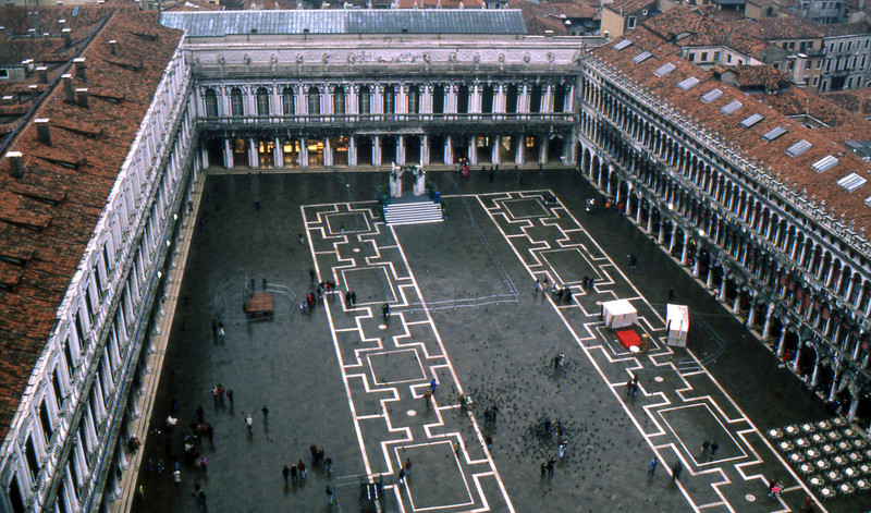 ''Preparativi per il carnevale'' - Venezia