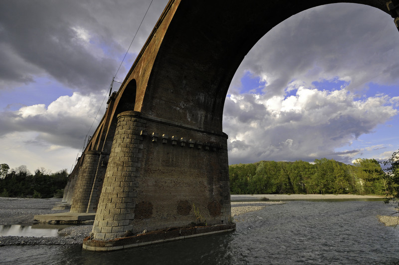 ''Two world'' - Serravalle Scrivia