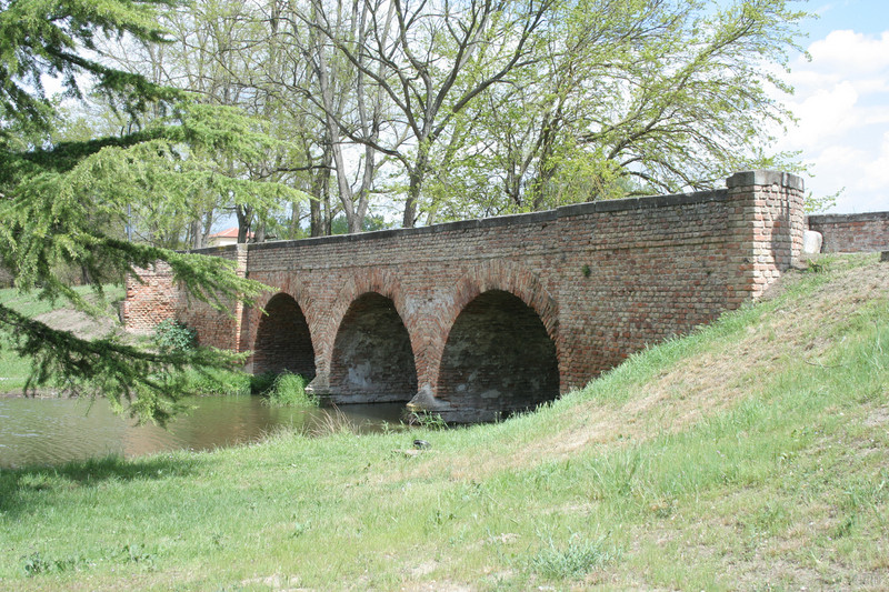 ''tre archi'' - Codigoro