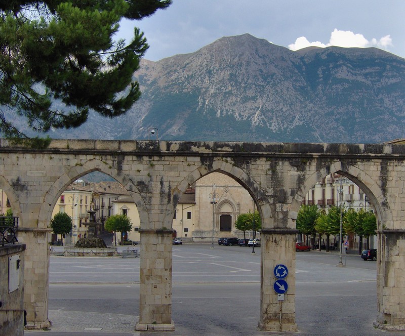 ''Oltre le arcate'' - Sulmona