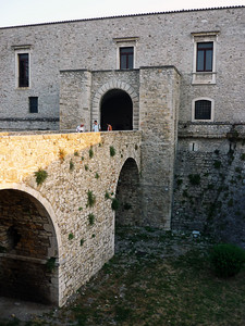 Accesso al Castello
