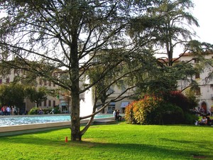 La piazza e la fontana