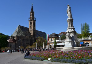 Statue e chiese