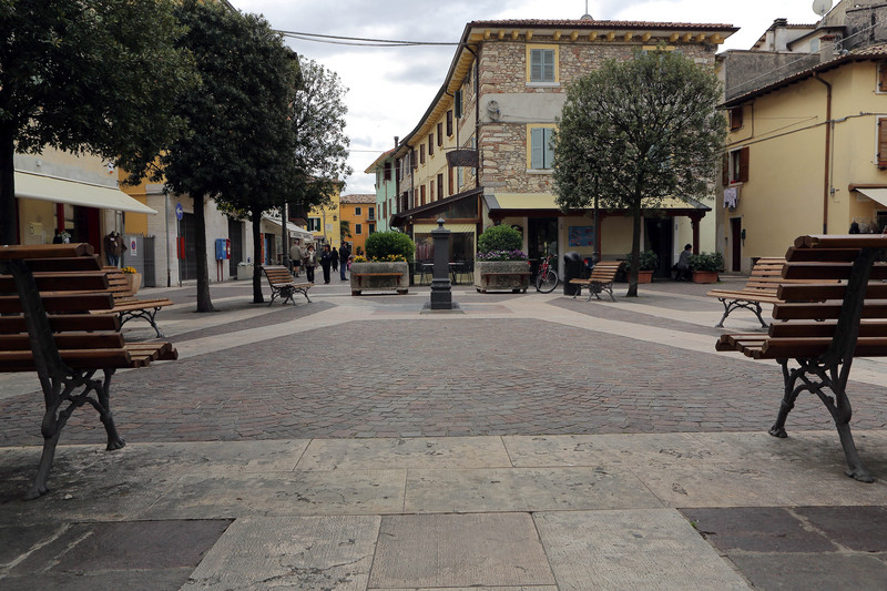''Piazza Beccherie'' - Lazise