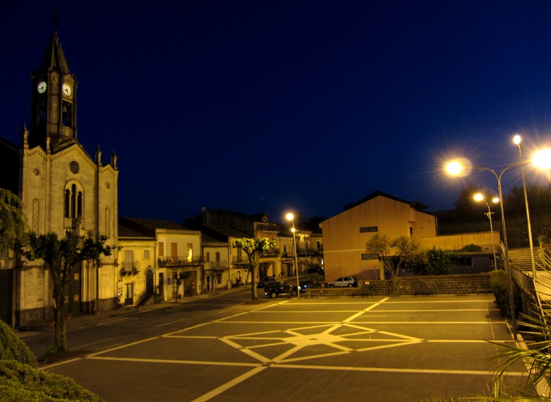 ''Piazza San Giuseppe Pisano'' - Zafferana Etnea