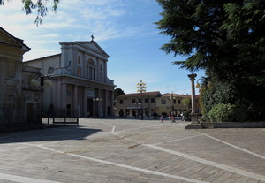 Piazza Ss Pietro e Paolo