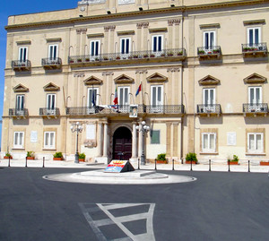 Piazza Municipio a Taranto