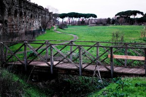 Ponte ne parco degli acquedotti