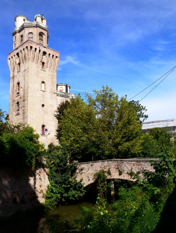 ''Ai piedi del castello'' - Padova