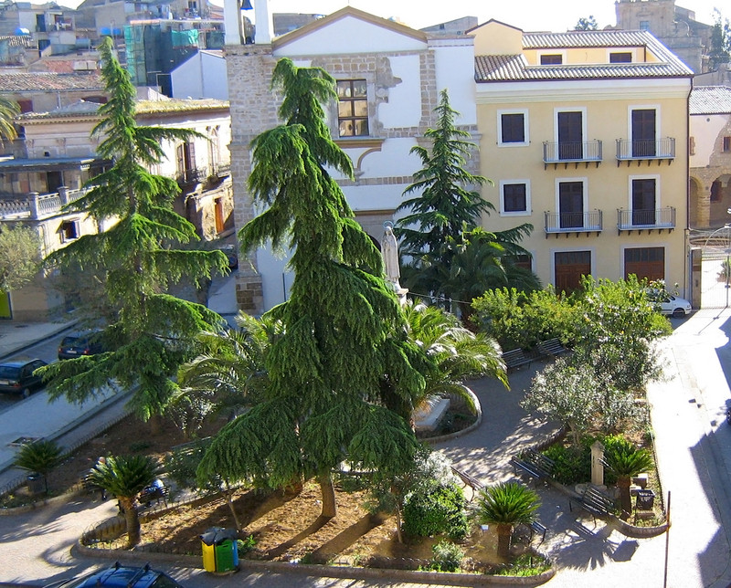 ''Piazza Riccardo Colaianni'' - Mazzarino