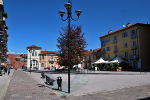 Piazza 66 Martiri