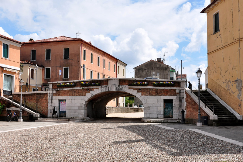 ''Un ponte rimasto all’asciutto'' - Dolo