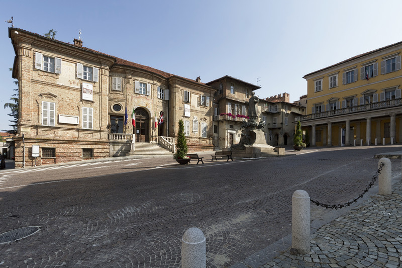 ''Dedicata ai Caduti'' - Bra