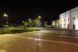 Notte su Piazza Zara