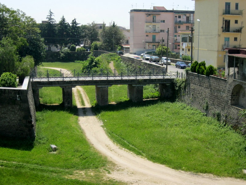 ''Capua ponte tra cinta muraria del 1500- 2'' - Capua