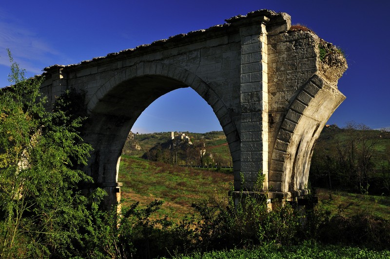 ''Archi imponenti a San Leo'' - San Leo