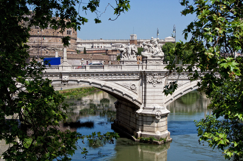 ''ponte vittorio emanuele II'' - Roma