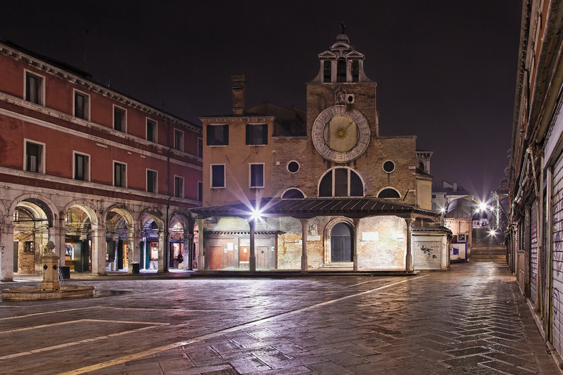 ''Il campo più antico di Venezia'' - Venezia