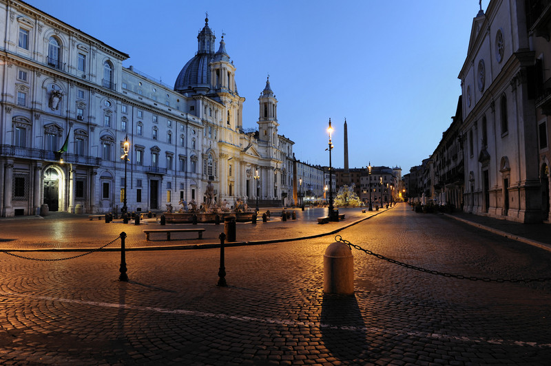 ''Fermati e guarda che piazza bella ci hanno lasciato…….'' - Roma