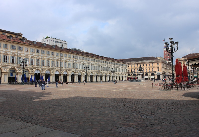 ''Nuvole, nuvoline, nuvolette'' - Torino