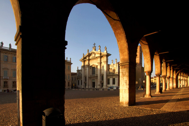 ''Tramonto in Piazza Sordello – Mantova'' - Mantova