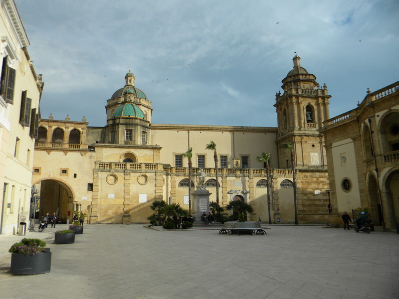 ''PIAZZA  DELLA  REPUBLICA'' - Mazara del Vallo