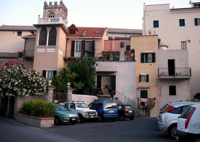 ''Usata come parcheggio….'' - Toirano