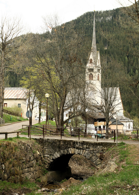 ''Ponte con Chiesetta Gotica'' - Vigo di Fassa