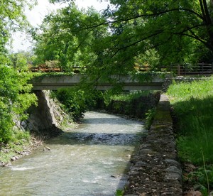 Ponte sul torrente Molgora