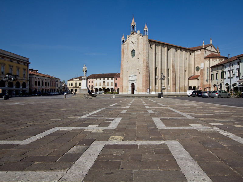 ''Piazza Vittorio Emanuele II'' - Montagnana
