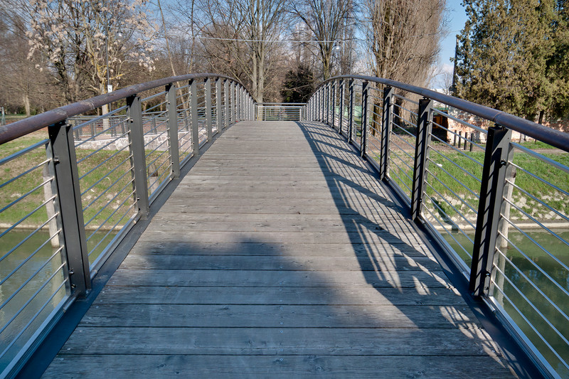 ''Ponte pedonale semovibile.'' - Mira