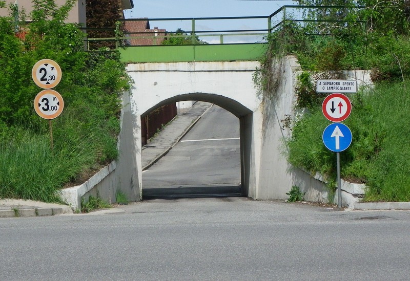 ''ponte della ferrovia Monza Molteno Oggiono a Triuggio'' - Triuggio