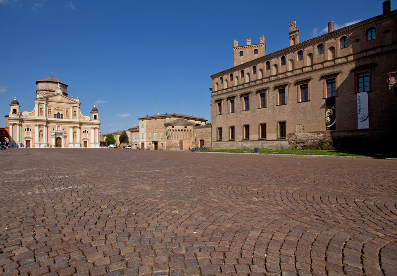 ''La Piazza dei Pio'' - Carpi