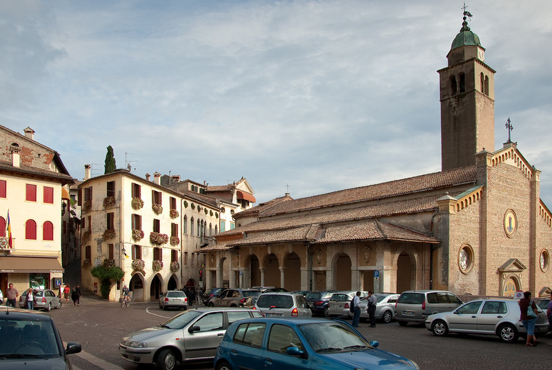 ''Piazza Garibaldi – Immaginatevi se non fosse ZTL'' - Asolo