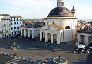 Piazza berniniana